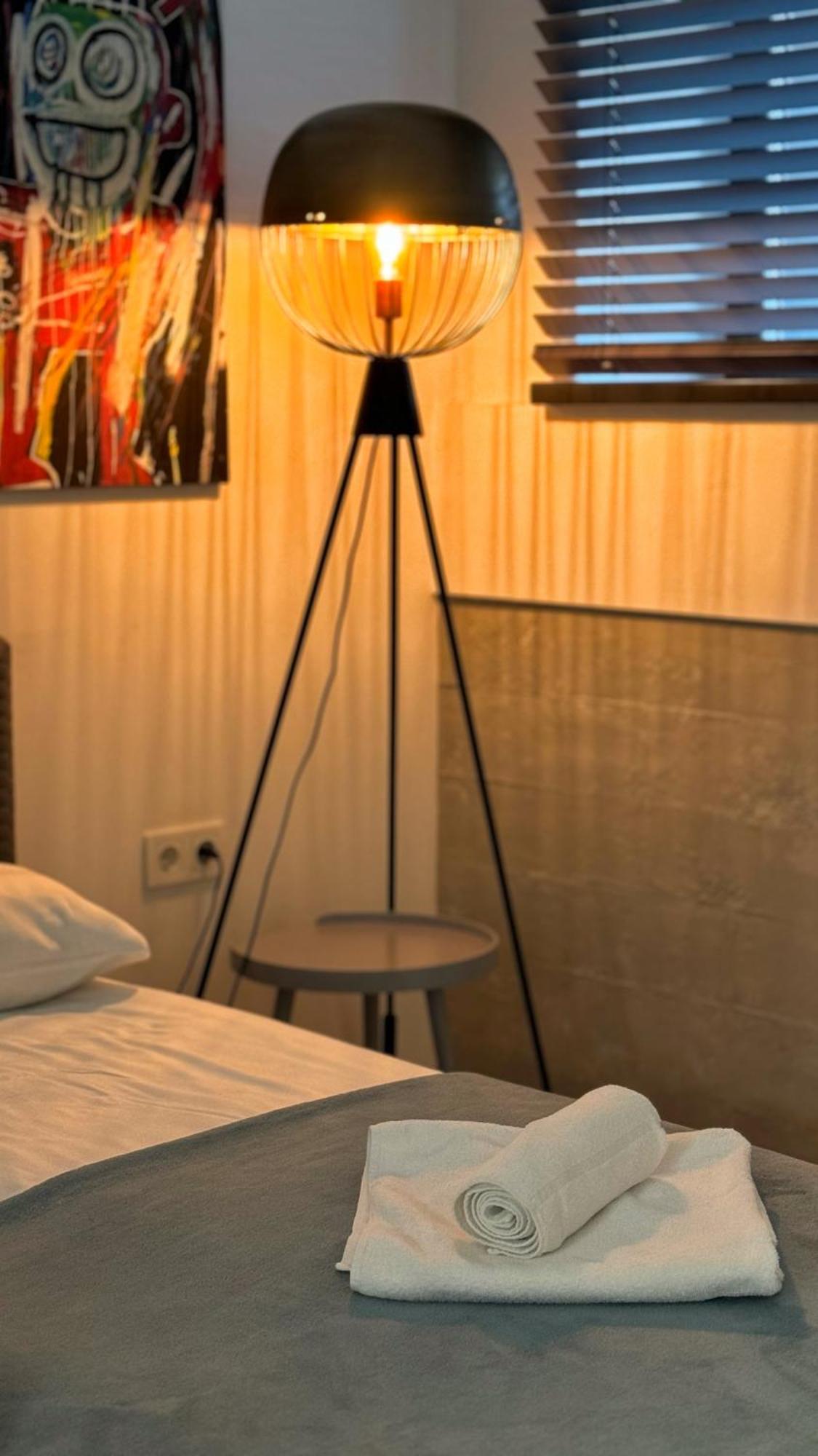 Modern And Spacious Loft Type Apartment 8 With Free Private Parking By "Owl Jazz Apartments" Kaunas Exteriör bild